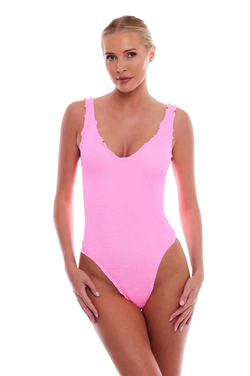 Bermuda Scalloped ONE PIECE SWIMSUIT