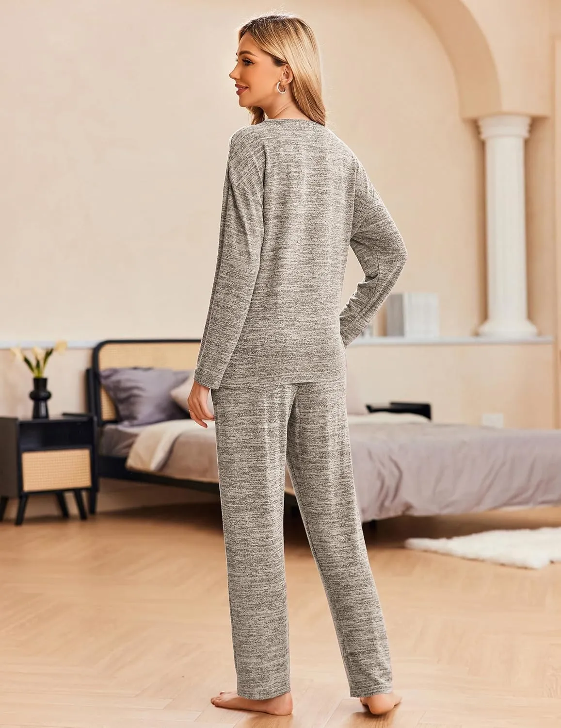 Ekouaer Pajama Set Womens Long Sleeve Sleepwear Pullover Top and Pants Cozy Loungewear Soft Pjs Lounge Set with Pockets S-XXL