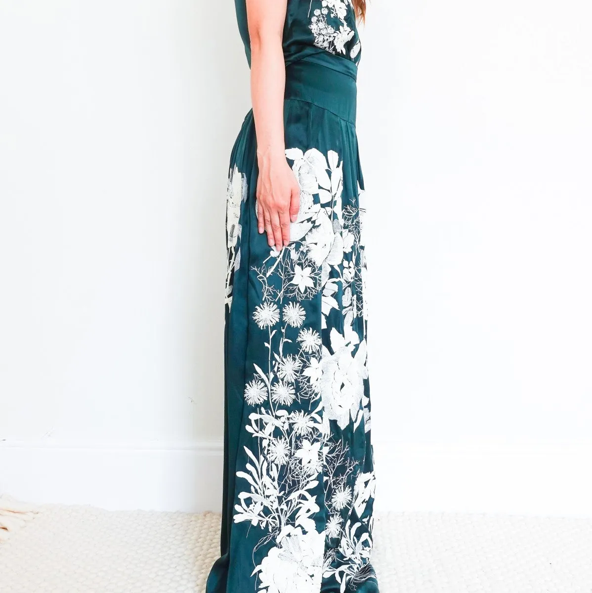 Green silk set RRP £2k