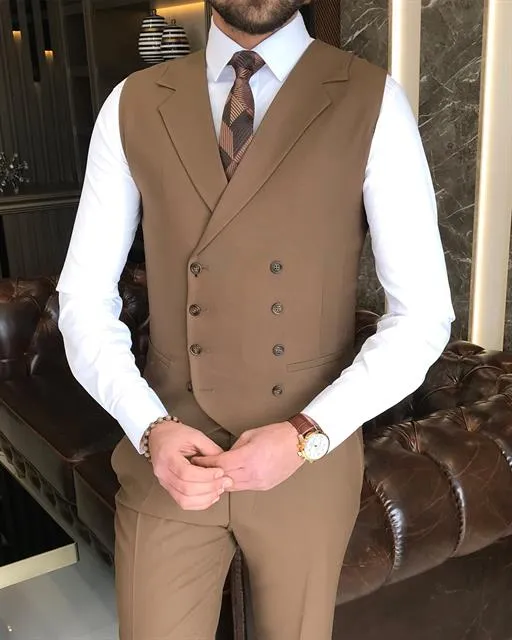 ITALIAN FIT MEN'S BROWN SUIT BY ITALIAN VEGA® (3-Piece)