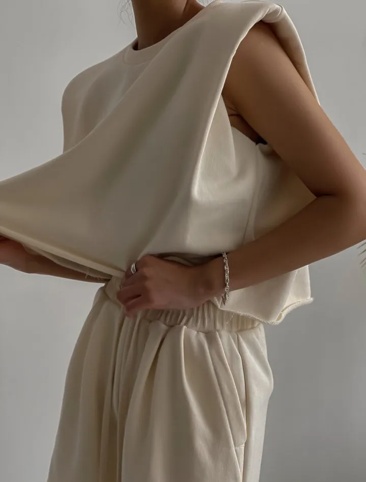 Ivory Elastic Shorts