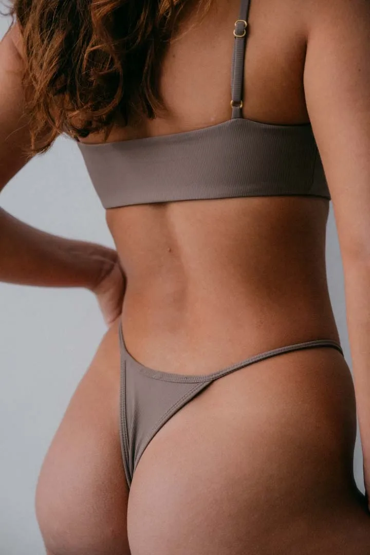 [just added - last chance] Byron Top - Mocha