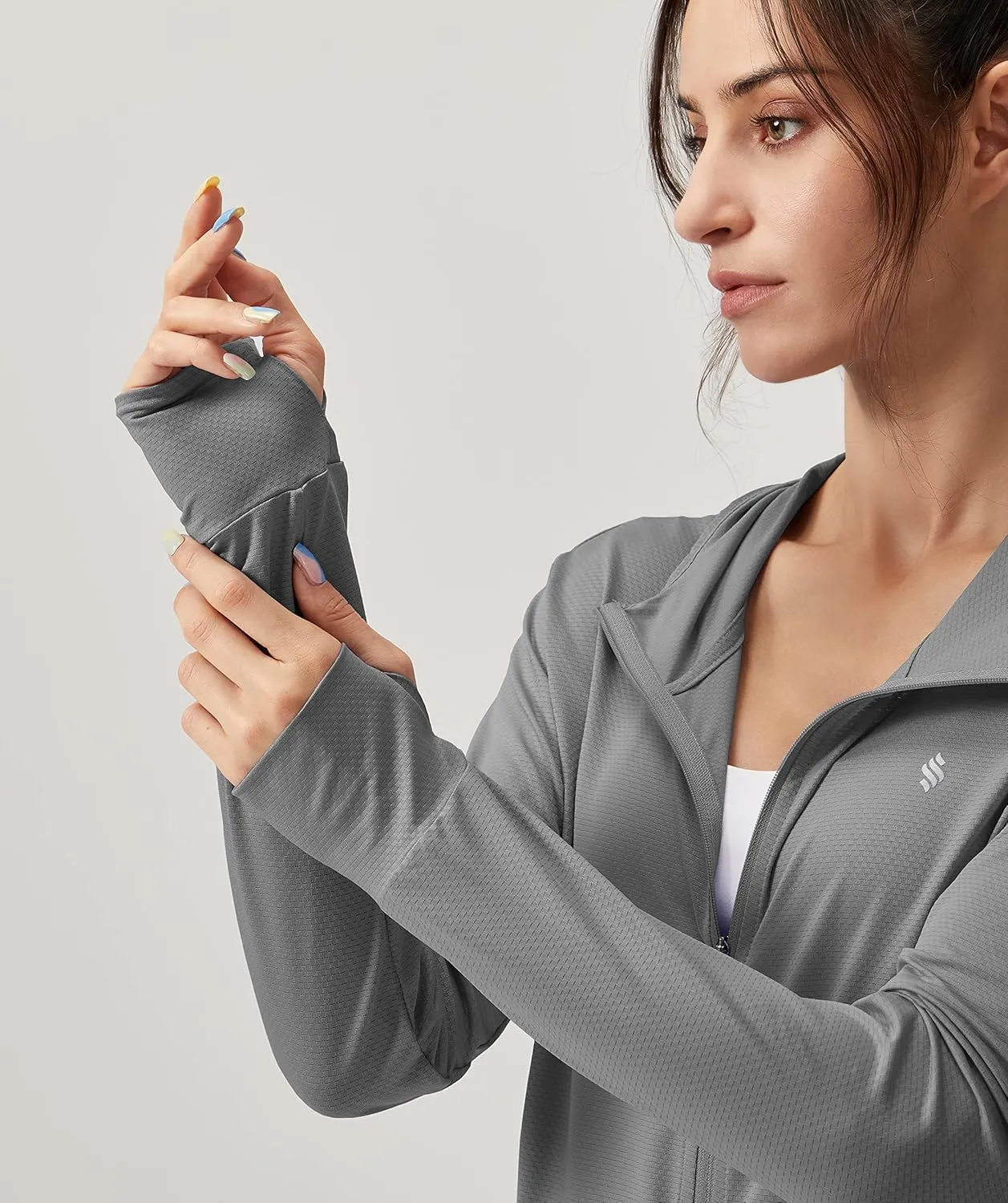 Soothfeel Women's UPF 50  Sun Protection Hoodie Jacket Lightweight Long Sleeve Sun Shirt for Women with Pocket Hiking Outdoor