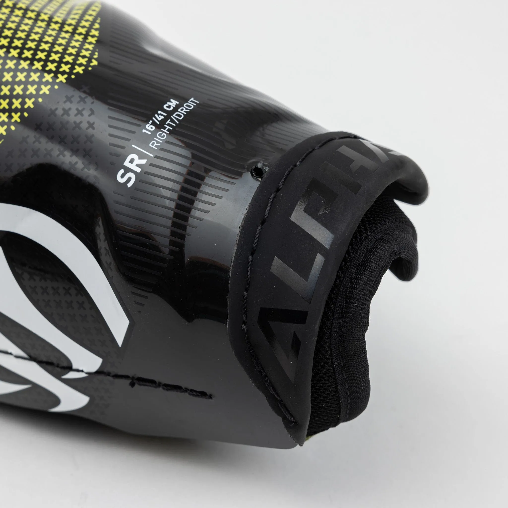 Warrior Alpha Pro Junior Hockey Shin Guards