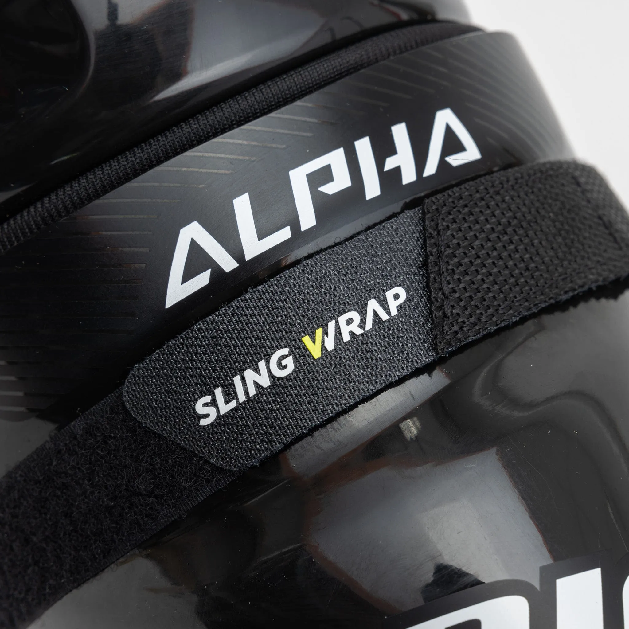 Warrior Alpha Pro Junior Hockey Shin Guards